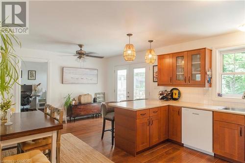 107 Woodland Crescent, Sauble Beach, ON - Indoor Photo Showing Kitchen