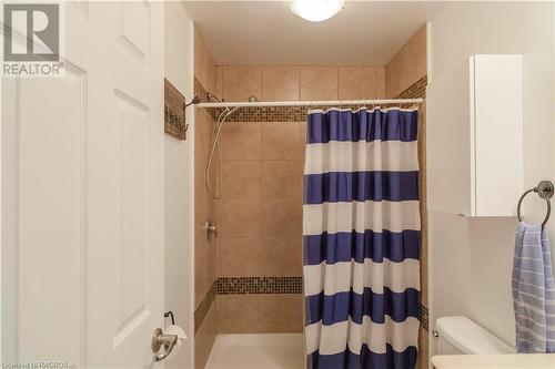 107 Woodland Crescent, Sauble Beach, ON - Indoor Photo Showing Bathroom