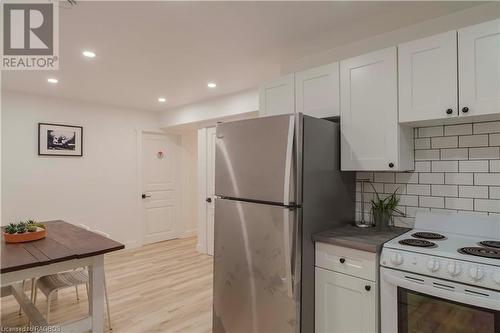 107 Woodland Crescent, Sauble Beach, ON - Indoor Photo Showing Kitchen