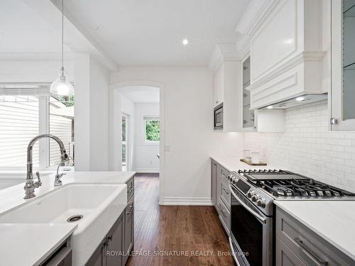 503 Windermere Ave, Toronto, ON - Indoor Photo Showing Kitchen With Upgraded Kitchen