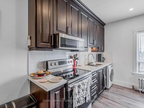 2A-110 1/2 Westminster Ave, Toronto, ON - Indoor Photo Showing Kitchen