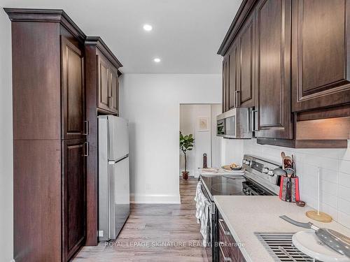 2A-110 1/2 Westminster Ave, Toronto, ON - Indoor Photo Showing Kitchen