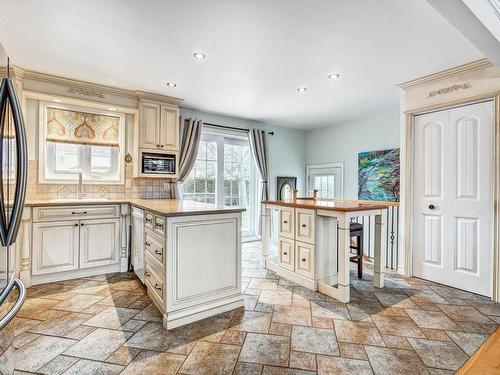 Kitchen - 5073 Rue Des Ormes, Contrecoeur, QC - Indoor Photo Showing Kitchen