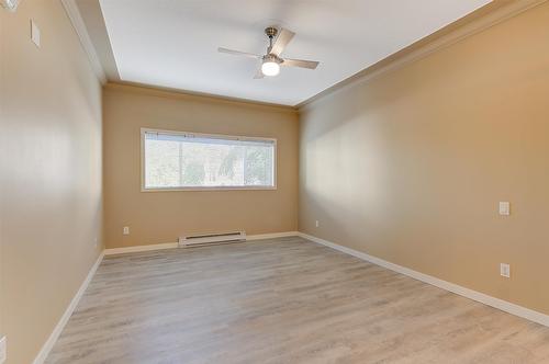 114-877 Klo Road, Kelowna, BC - Indoor Photo Showing Other Room