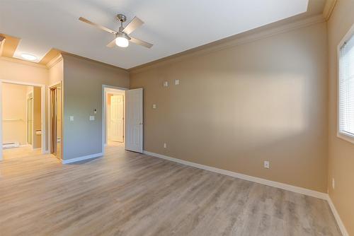 114-877 Klo Road, Kelowna, BC - Indoor Photo Showing Other Room