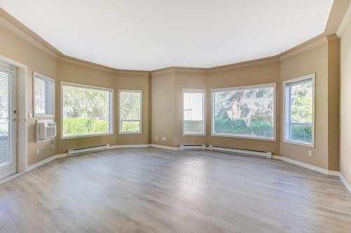 114-877 Klo Road, Kelowna, BC - Indoor Photo Showing Other Room