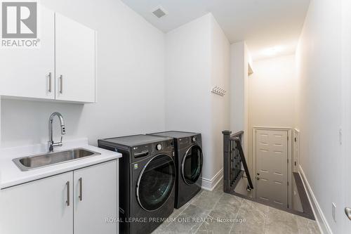 107 Appleyard Avenue, Vaughan (Kleinburg), ON - Indoor Photo Showing Laundry Room