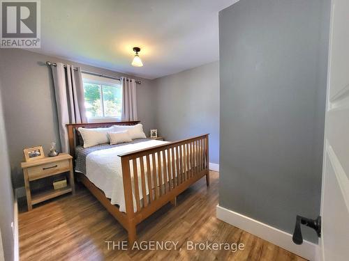 3459 Brennan Line, Severn (West Shore), ON - Indoor Photo Showing Bedroom