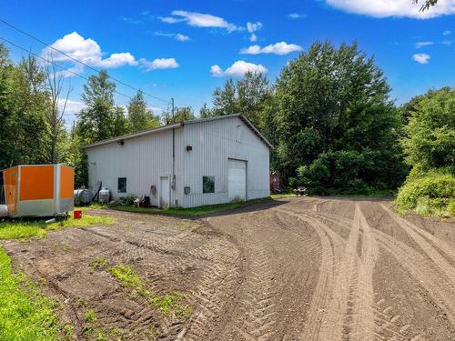 Garage - 2026 Mtée Herdman, Hinchinbrooke, QC - Outdoor