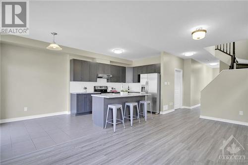 Open concept kitchen, dining & living room - 916 Kilbirnie Drive, Ottawa, ON - Indoor Photo Showing Kitchen