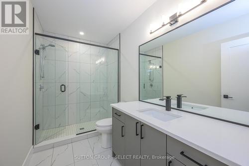 119 Optimist Drive, Southwold (Talbotville), ON - Indoor Photo Showing Bathroom