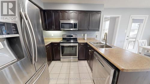 217 Colette Drive, London, ON - Indoor Photo Showing Kitchen With Double Sink