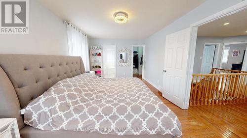 217 Colette Drive, London, ON - Indoor Photo Showing Bedroom