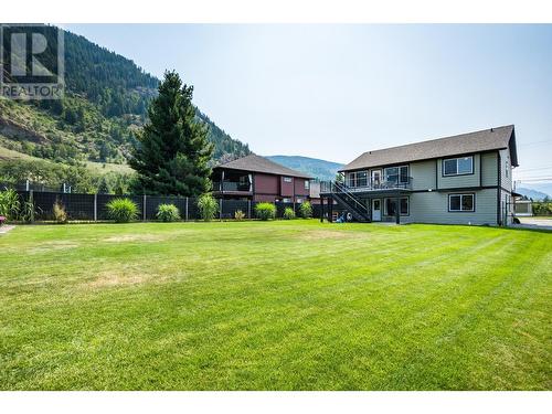 934 Hillview Road, Ootischenia, BC - Outdoor