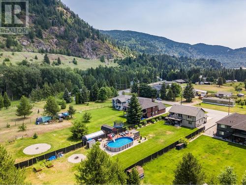 934 Hillview Road, Ootischenia, BC - Outdoor With View