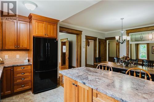 686 Peirson Avenue, Port Elgin, ON - Indoor Photo Showing Kitchen