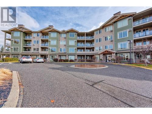 3735 Casorso Road Unit# 407, Kelowna, BC - Outdoor With Facade