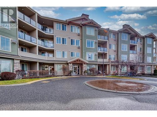 3735 Casorso Road Unit# 407, Kelowna, BC - Outdoor With Facade