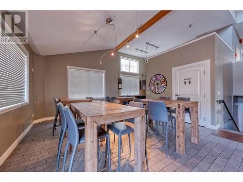 3735 Casorso Road Unit# 407, Kelowna, BC - Indoor Photo Showing Dining Room