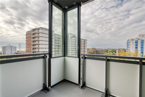 500 Brock Avenue|Unit #808, Burlington, ON - Outdoor With Exterior