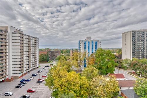 500 Brock Avenue|Unit #808, Burlington, ON - Outdoor