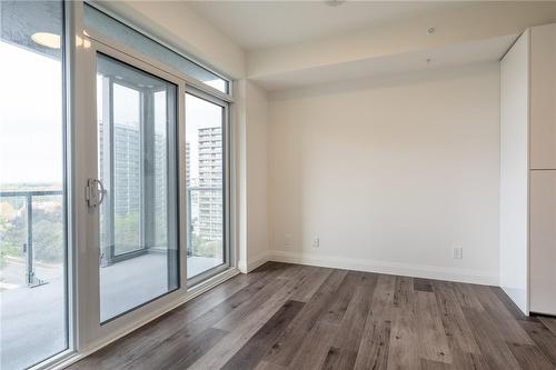 500 Brock Avenue|Unit #808, Burlington, ON - Indoor Photo Showing Other Room