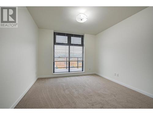 485 Groves Avenue Unit# 502, Kelowna, BC - Indoor Photo Showing Other Room