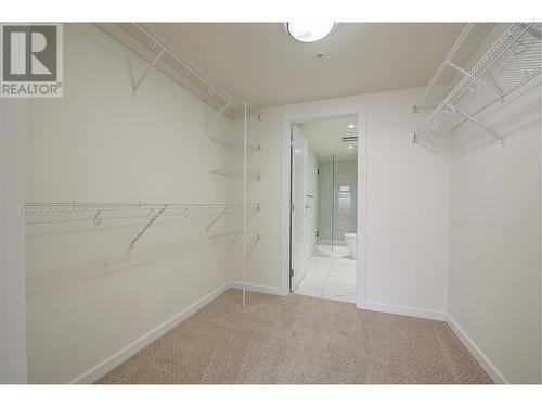 485 Groves Avenue Unit# 502, Kelowna, BC - Indoor With Storage