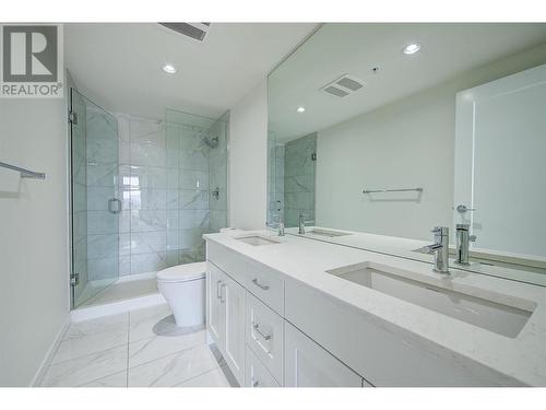 485 Groves Avenue Unit# 502, Kelowna, BC - Indoor Photo Showing Bathroom