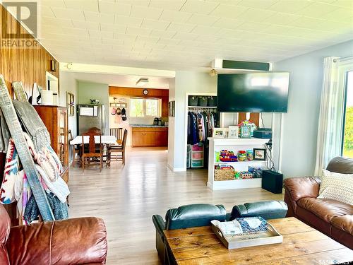 Olszewski Acreage- 734 Hryciw Rd, Aberdeen Rm No. 373, SK - Indoor Photo Showing Living Room