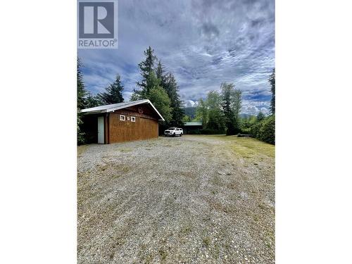 2621 First Avenue, Terrace, BC - Outdoor