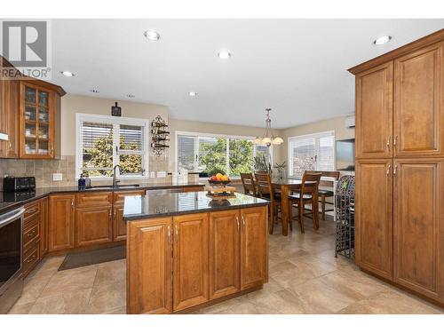 160 Overlook Place Lot# 12, Vernon, BC - Indoor Photo Showing Kitchen With Double Sink