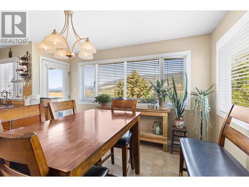 160 Overlook Place Lot# 12, Vernon, BC - Indoor Photo Showing Dining Room