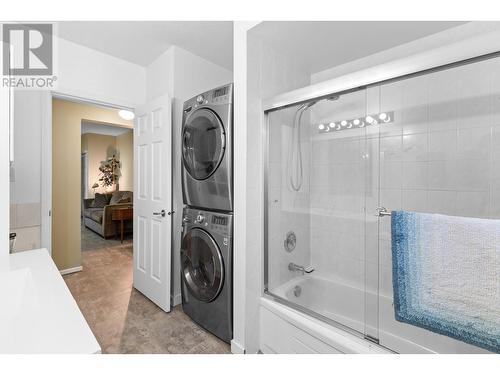 160 Overlook Place Lot# 12, Vernon, BC - Indoor Photo Showing Laundry Room