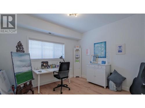 3996 Beach Avenue Unit# 301 Lot# 29, Peachland, BC - Indoor