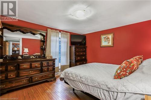 21 Station Street, Amaranth, ON - Indoor Photo Showing Bedroom