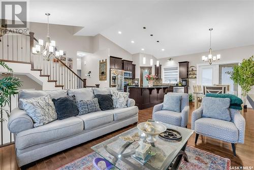 810 Evergreen Boulevard, Saskatoon, SK - Indoor Photo Showing Living Room