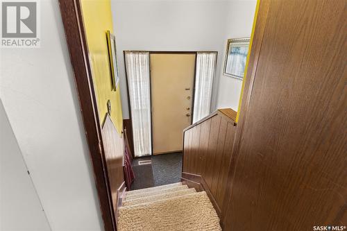 911 Cameron Street, Regina, SK - Indoor Photo Showing Other Room