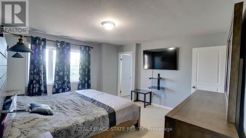 170 Palacebeach Trail, Hamilton (Lakeshore), ON - Indoor Photo Showing Bedroom