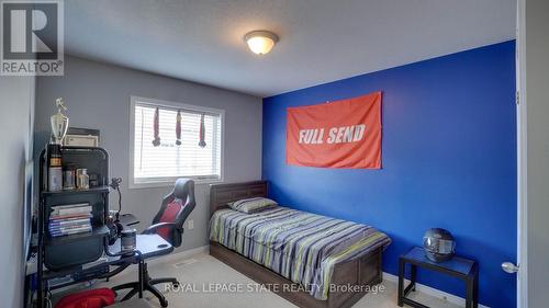 170 Palacebeach Trail, Hamilton (Lakeshore), ON - Indoor Photo Showing Bedroom