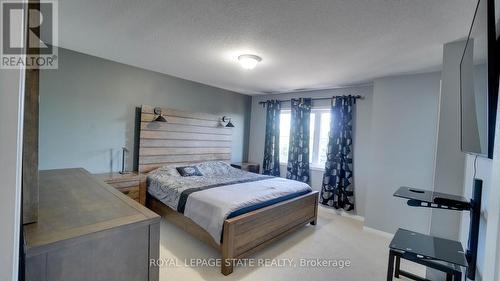 170 Palacebeach Trail, Hamilton (Lakeshore), ON - Indoor Photo Showing Bedroom