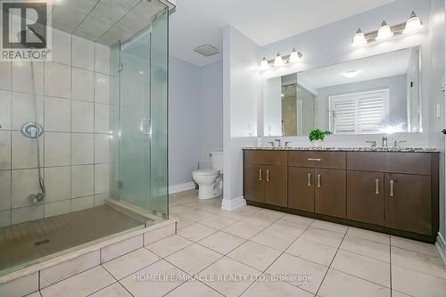 312 Carriage Way, Waterloo, ON - Indoor Photo Showing Bathroom