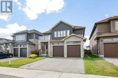 312 Carriage Way, Waterloo, ON - Outdoor With Facade