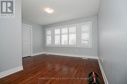 312 Carriage Way, Waterloo, ON - Indoor Photo Showing Other Room