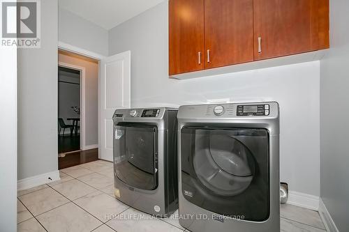 312 Carriage Way, Waterloo, ON - Indoor Photo Showing Laundry Room