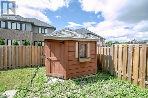 312 Carriage Way, Waterloo, ON - Outdoor