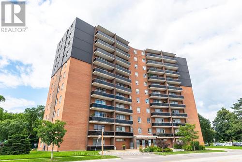 802 - 3145 Queen Frederica Drive, Mississauga (Applewood), ON - Outdoor With Balcony With Facade