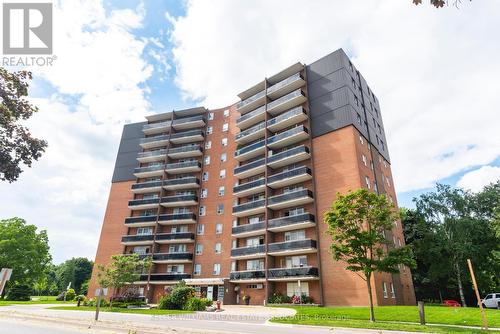 802 - 3145 Queen Frederica Drive, Mississauga (Applewood), ON - Outdoor With Balcony With Facade