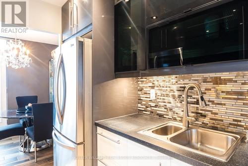 802 - 3145 Queen Frederica Drive, Mississauga (Applewood), ON - Indoor Photo Showing Kitchen With Double Sink