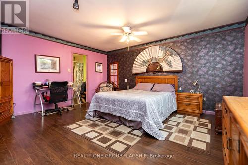 194 Gamma Street, Toronto (Alderwood), ON - Indoor Photo Showing Bedroom